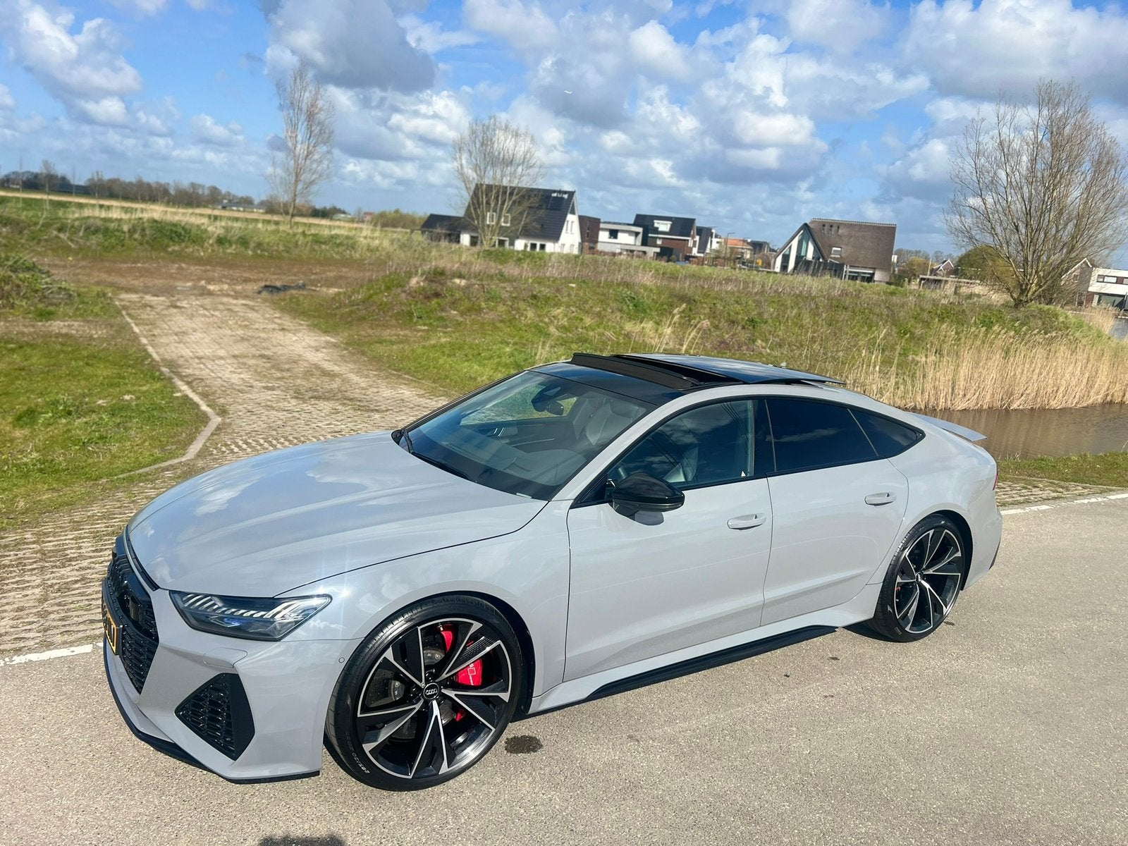 Audi A7 RS7 Tfsi Quattro 600pk Tiptronic 2019 Grijs, Auto's, Automaat, Sportstoelen, 4 stoelen, Vierwielaandrijving