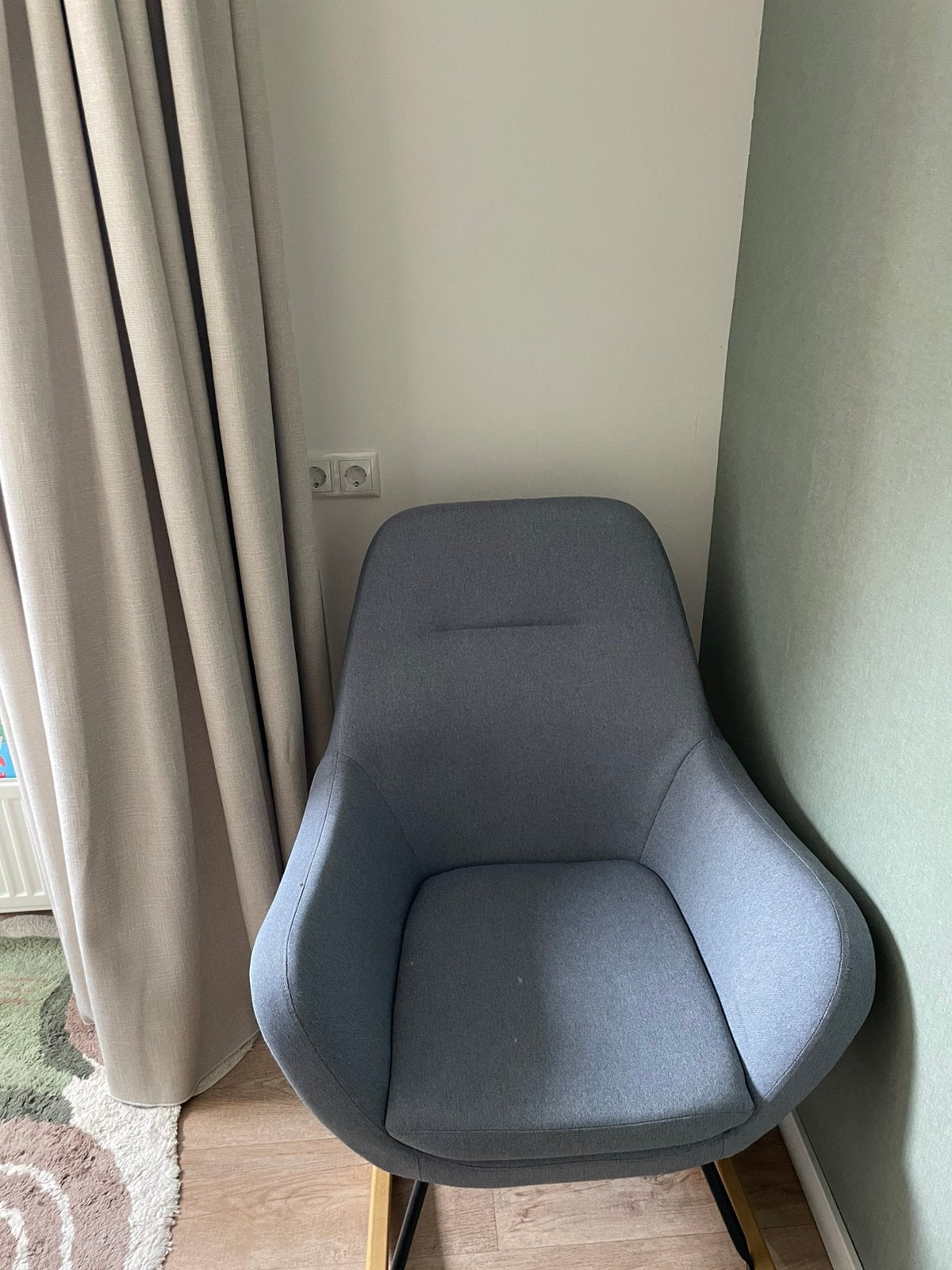 Schommelstoel/voedingsstoel, Huis en Inrichting, Fauteuils, Ophalen, Zo goed als nieuw, 75 tot 100 cm, 50 tot 75 cm