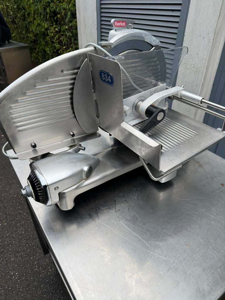 Professionele DECO 834S Snijmachine – Horeca / Slagerij, Huis en Inrichting, Keuken | Keukenbenodigdheden, Gebruikt, Ophalen of Verzenden