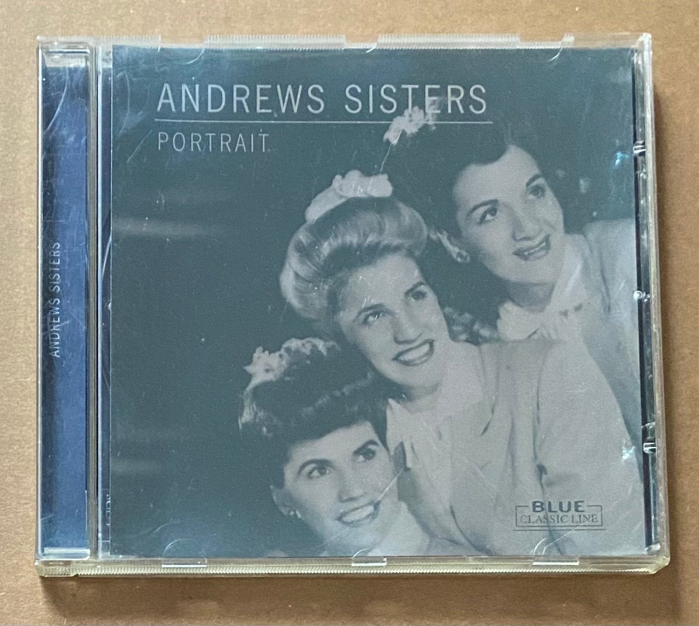 CD ANDREWS SISTERS - Portrait ( 2002 DLD ), Inclusief boekje, Gebruikt, Verzenden, Overige genres