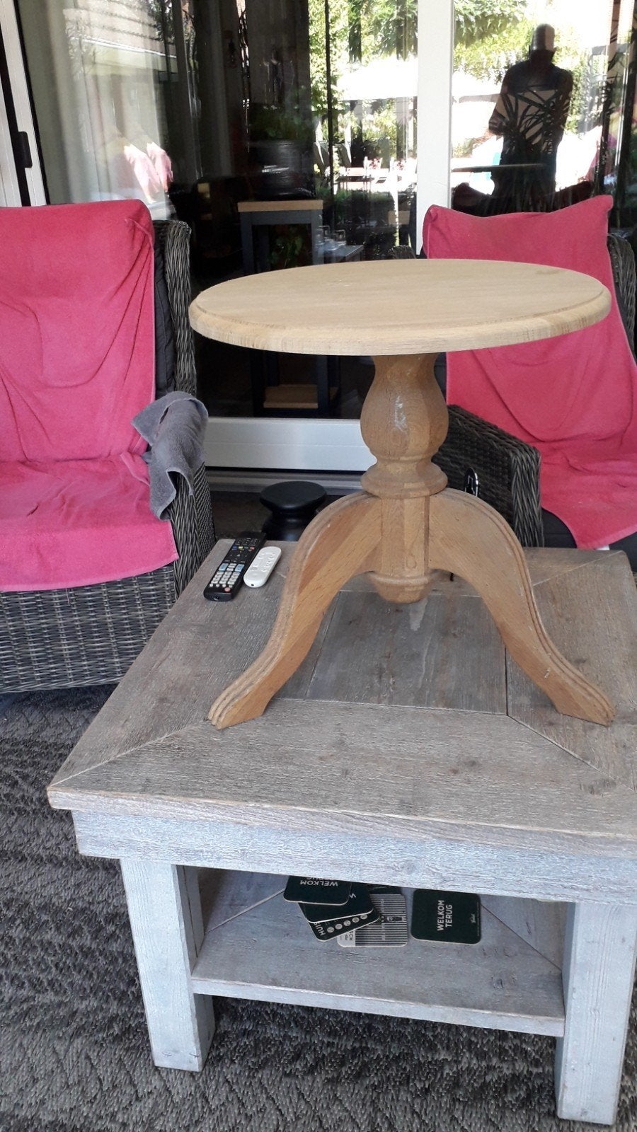 Bijzettafel. Eiken., 50 tot 100 cm, Rond, Zo goed als nieuw, 50 tot 100 cm