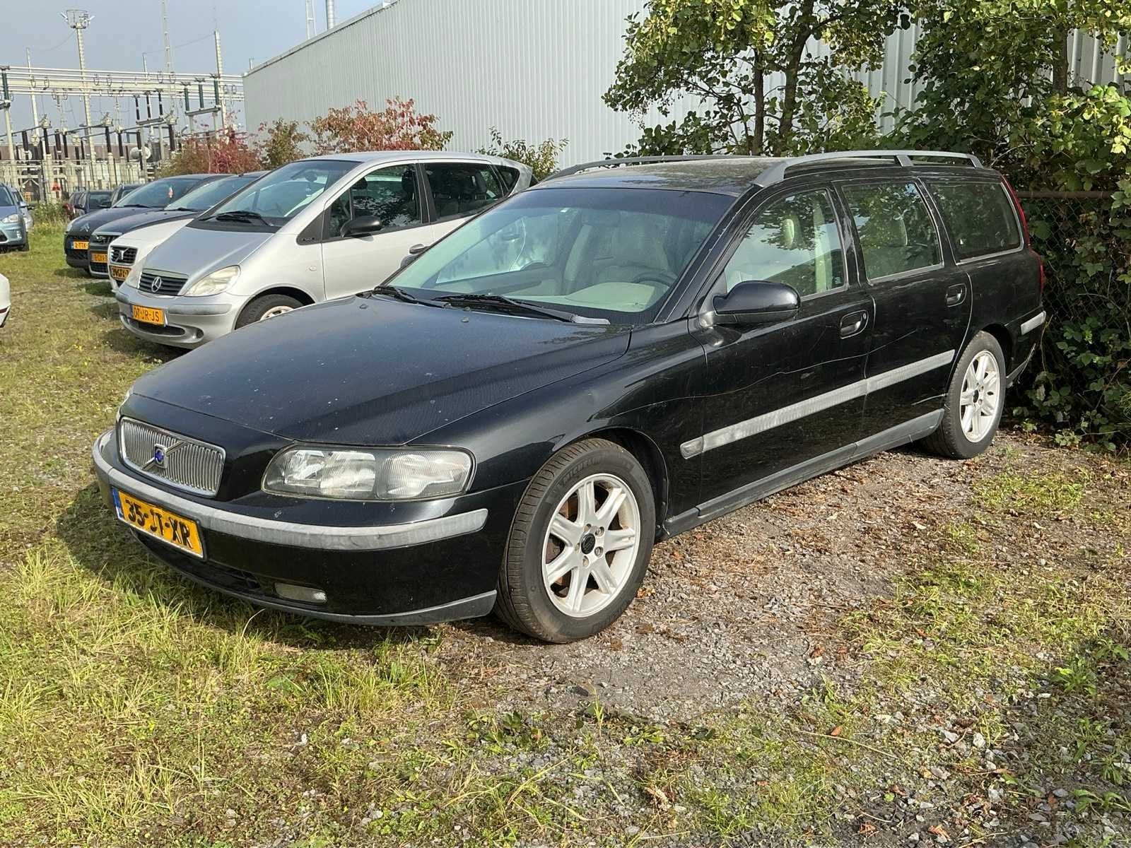 2002 Volvo V70 2.4 D5 Personenauto, Auto's, Diesel, 2401 cc, 750 kg, 1612 kg