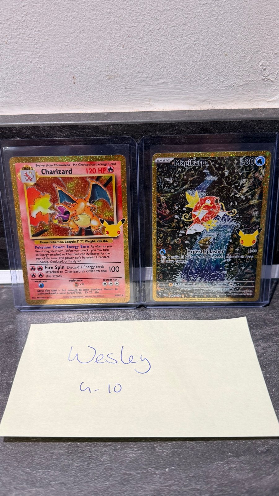 Pokémon Celebrations Charizard & Magikarp Kaarten, Ophalen of Verzenden, Zo goed als nieuw, Meerdere kaarten
