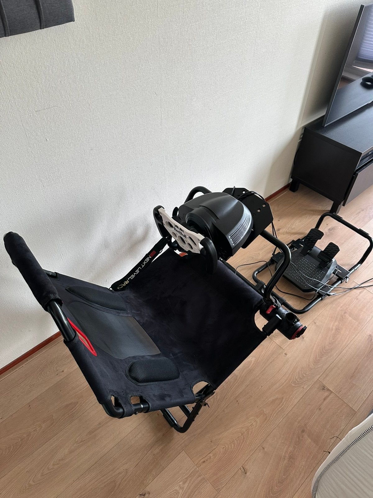 Next Level Racing GT Lite + Thrustmaster T150 F1 Mod &Pedals, Force feedback, Ophalen, Zo goed als nieuw, Racestuur