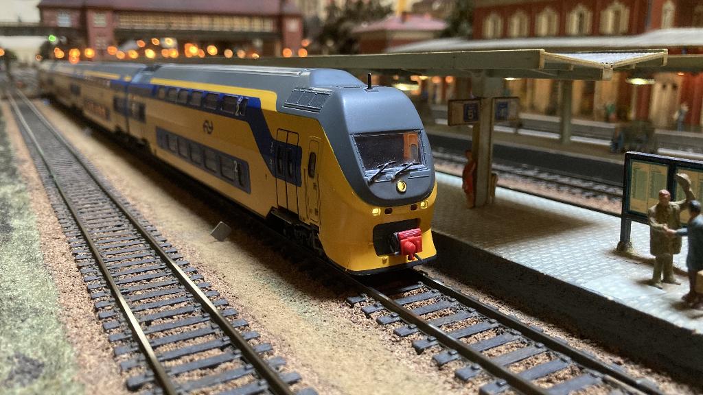 Rivarossi Digitaal IRM-3 + AB rijtuig. met extra's, Hobby en Vrije tijd, Modeltreinen | H0, Overige merken, Gelijkstroom, Ophalen of Verzenden