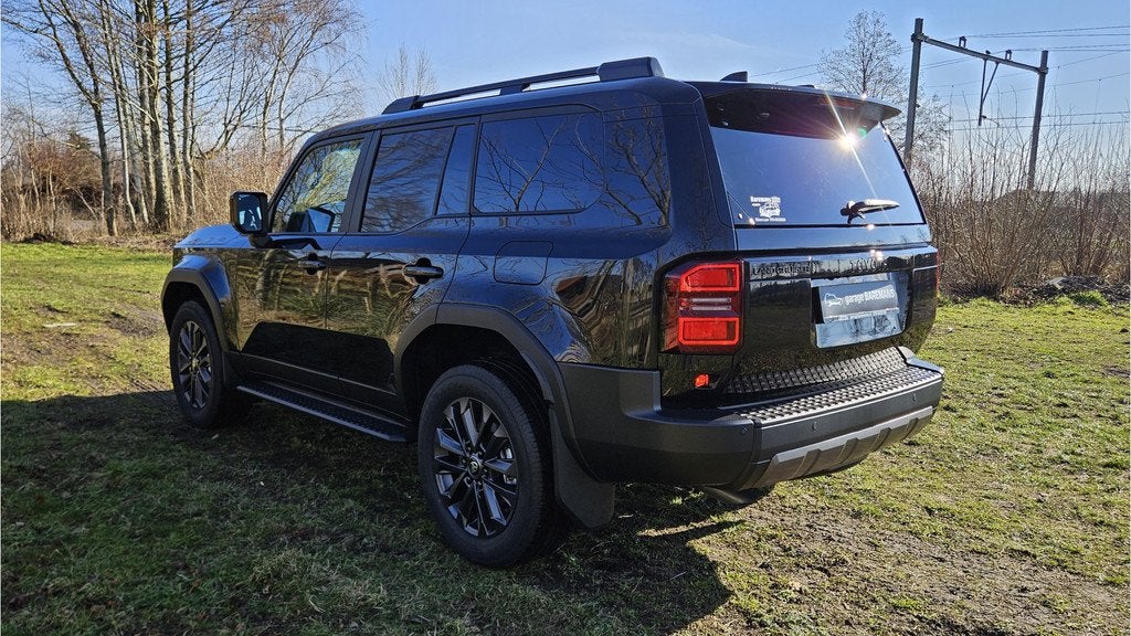 Toyota Land Cruiser 250 2.8 D-4D Professional Panoramadak BP, Auto's, Toyota, Automaat, Gebruikt, 4 cilinders, Bedrijf