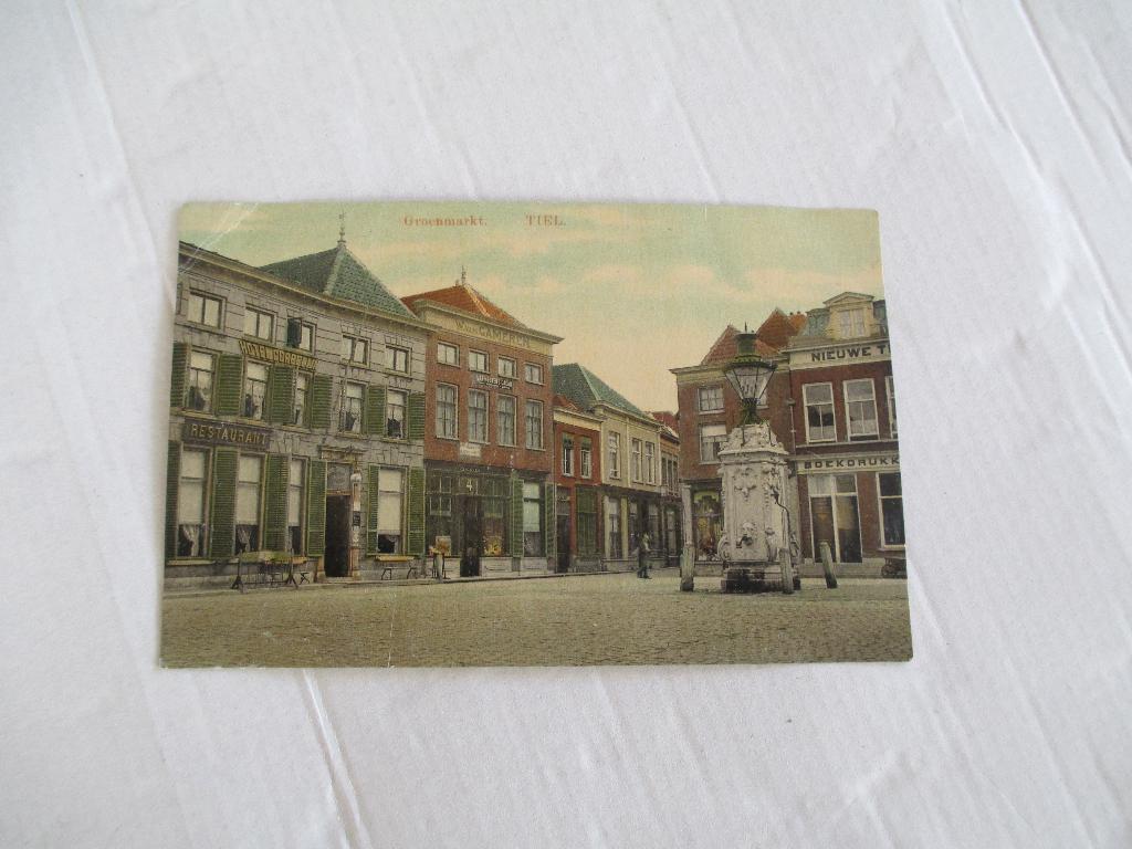 oude ansichtkaart tiel groenmarkt, Ophalen of Verzenden, Voor 1920, Gelopen, Gelderland