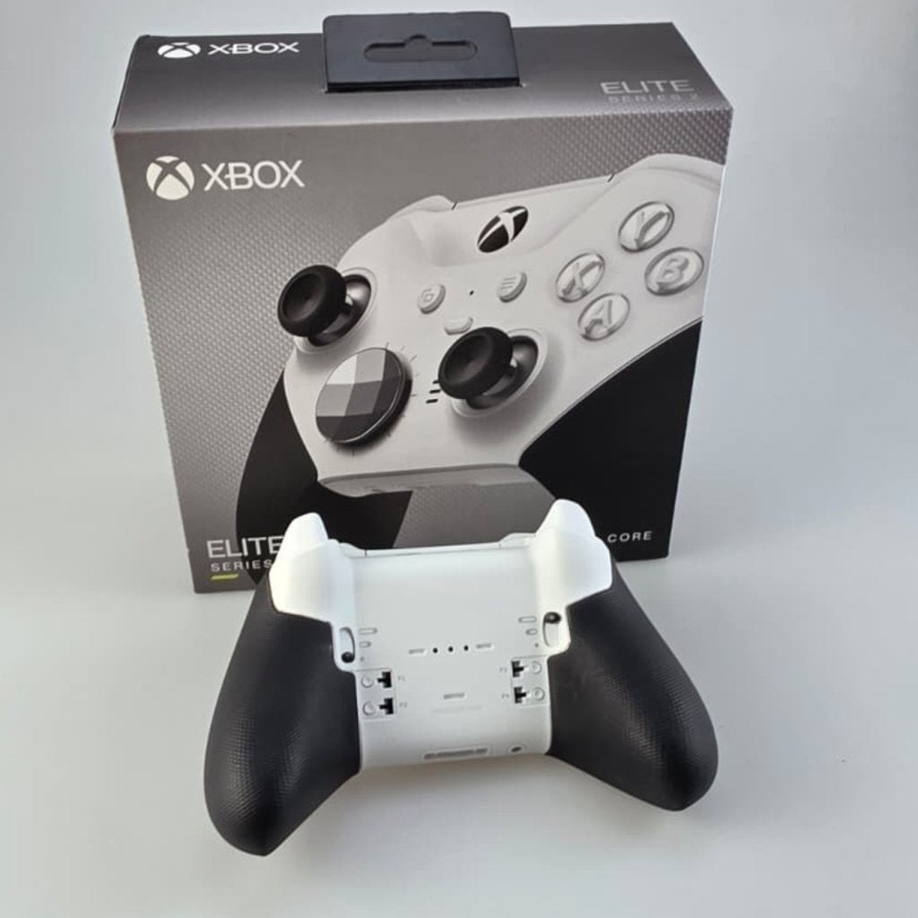 Foto 3 van Xbox Elite Series 2 Core Controller wit