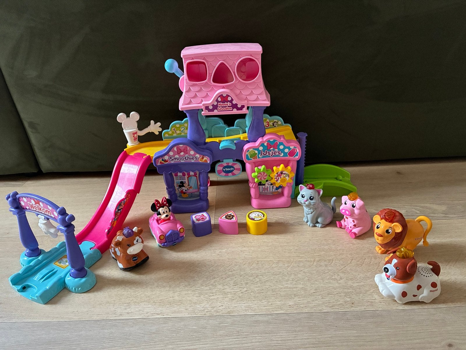 VTech Toet Toet Auto's Minnie Mouse Speelset met extra's, Kinderen en Baby's, Verzenden, Zo goed als nieuw, 6 maanden tot 2 jaar