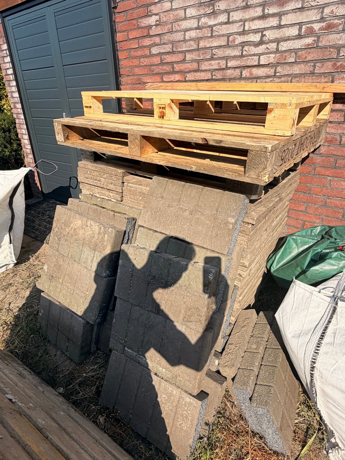 Gratis terrastegels - Alkmaar, Tuin en Terras, Ophalen, Gebruikt, 10 m² of meer, Beton