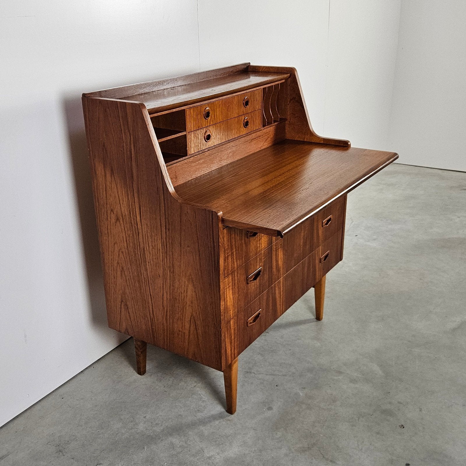 Vintage secretaire teak, Musterring, Huis en Inrichting, Ophalen of Verzenden, Gebruikt, Vintage