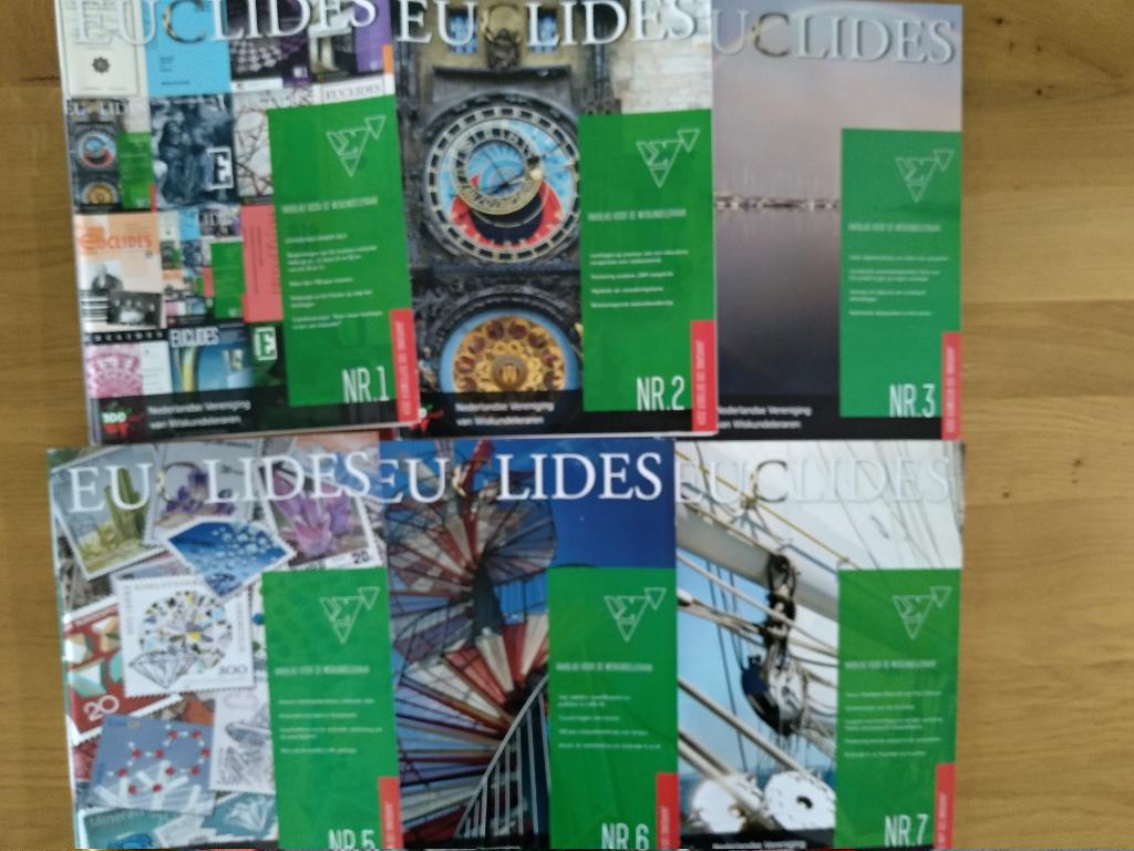 WISKUNDETIJDSCHRIFTEN: EUCLIDES jaargang 100, Boeken, Techniek, Ophalen of Verzenden, Zo goed als nieuw, Overige onderwerpen