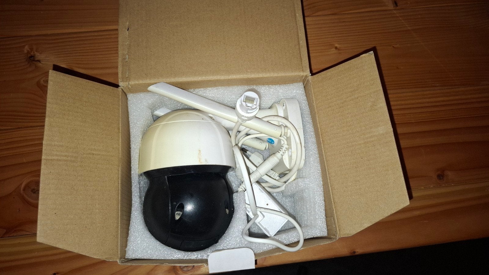 Wifi Smart Camera, Ophalen of Verzenden, Gebruikt, Buitencamera