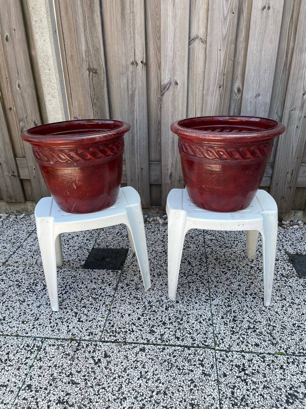 2 mooie rode bloempotten voor binnen of buiten, Gebruikt, Rond, Binnen, Minder dan 40 cm