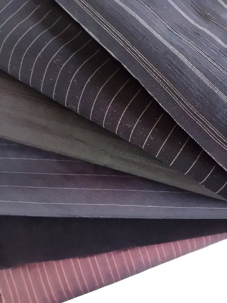 Elegante stoffen voor Klassieke kostuums, Hobby en Vrije tijd, Stoffen en Lappen, Overige kleuren, 120 cm of meer, Ophalen of Verzenden