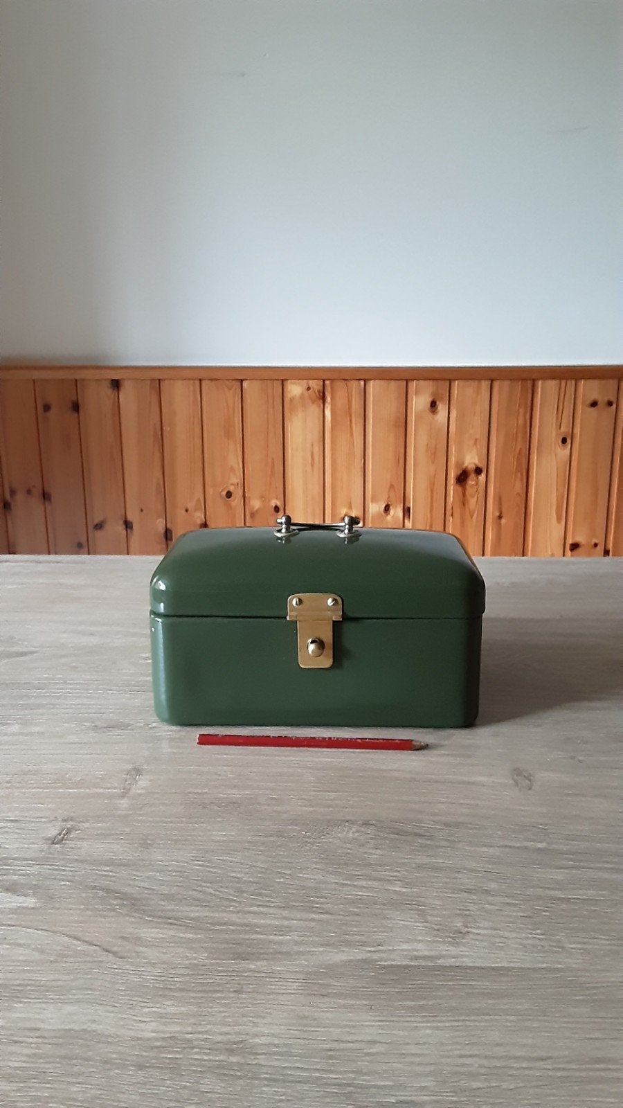 EMAILLE DONKER GROEN BESCHUITTROMMELTJE., Antiek en Kunst, Antiek | Emaille, Ophalen of Verzenden