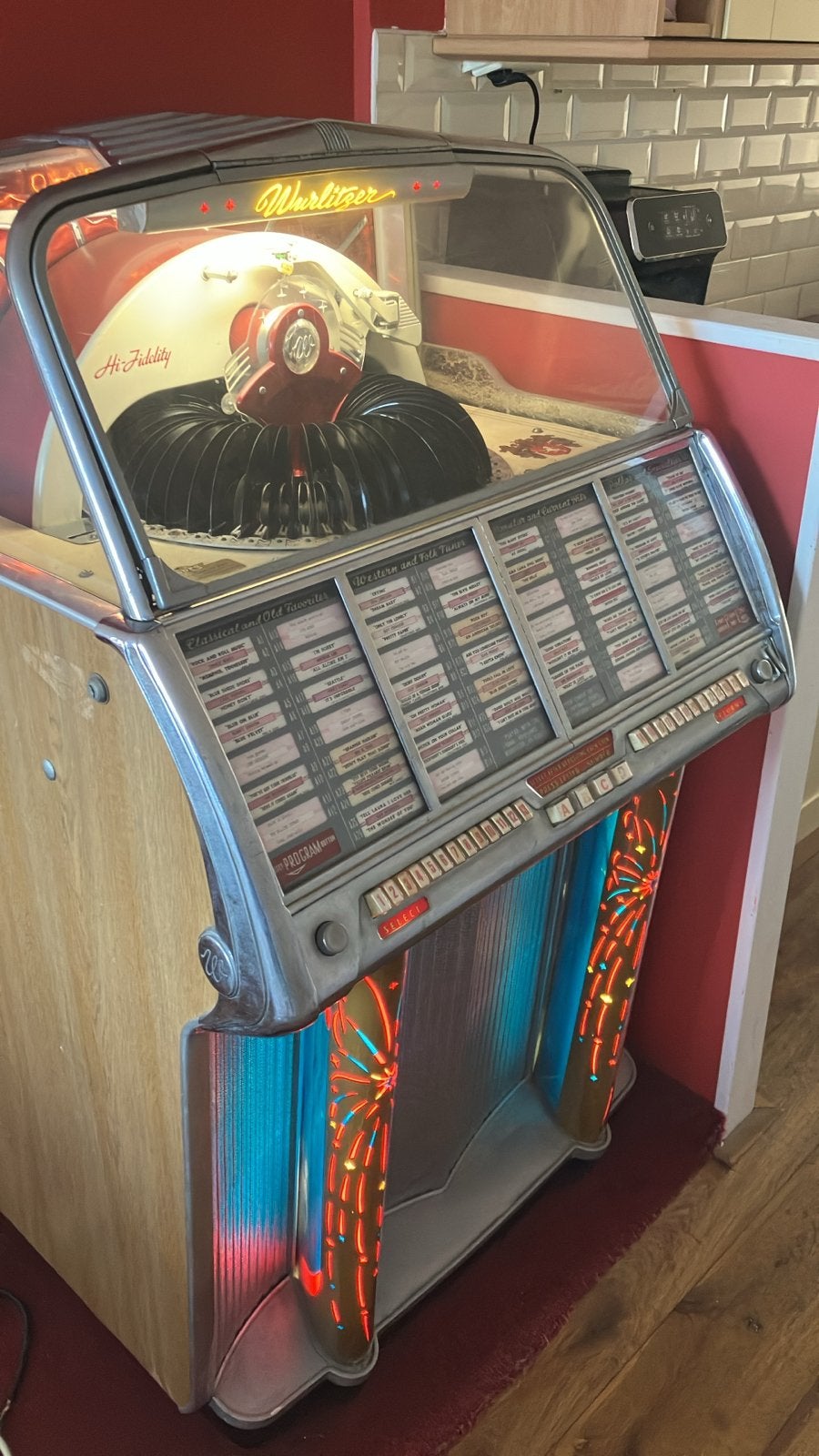 Wurlitzer 1800 Jukebox - Klassieke Muziekervaring, Ophalen, Gebruikt, 1950 tot 1960, Wurlitzer
