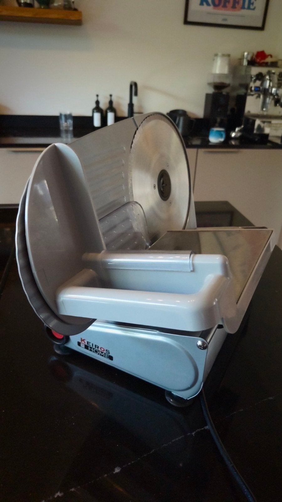 Snijmachine voor kaas, brood en vleeswaren, Ophalen, Zo goed als nieuw