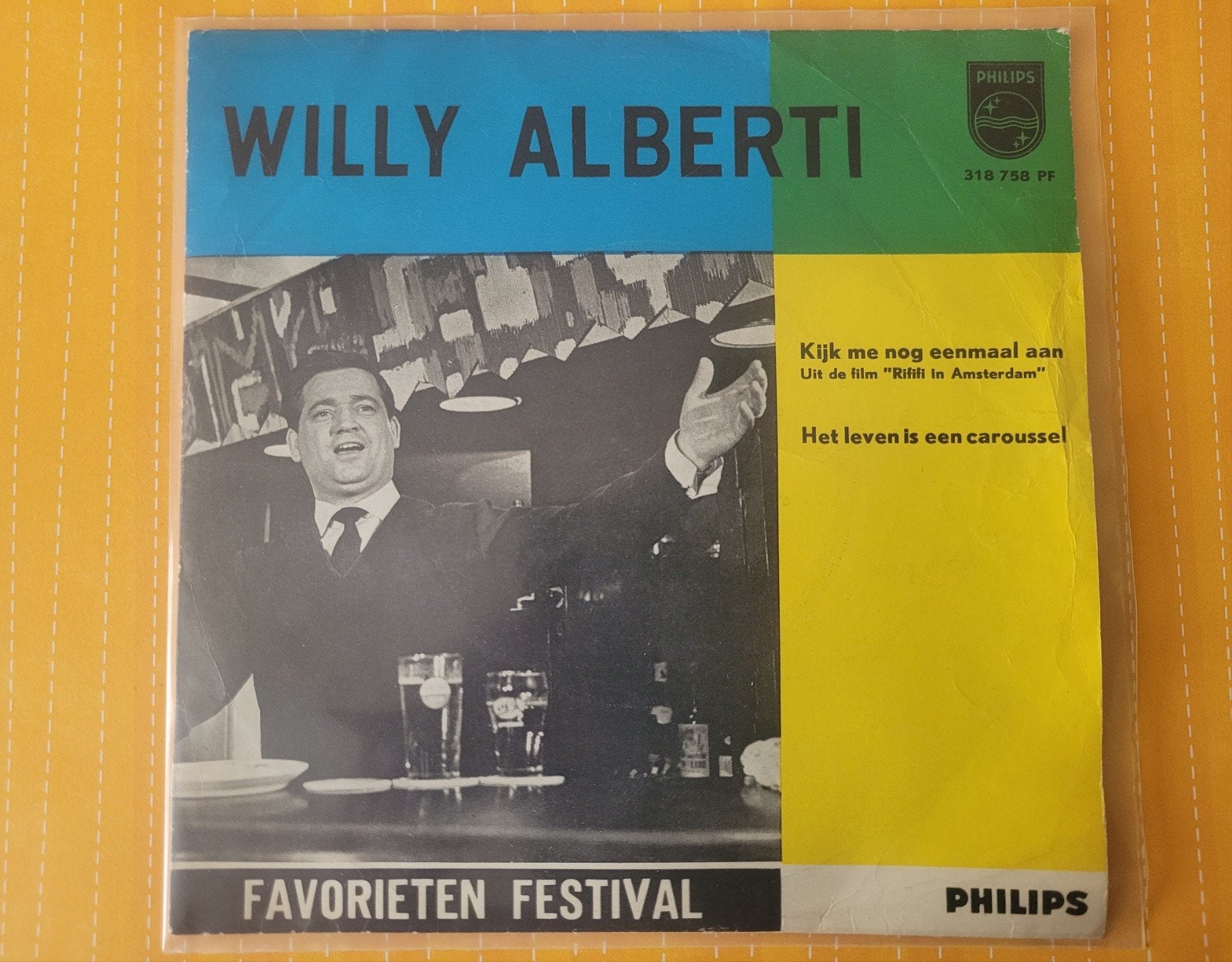 Willy Alberti - Kijk me nog eenmaal aan  - Het leven is ..., Ophalen, Zo goed als nieuw, Overige formaten, Levenslied of Smartlap