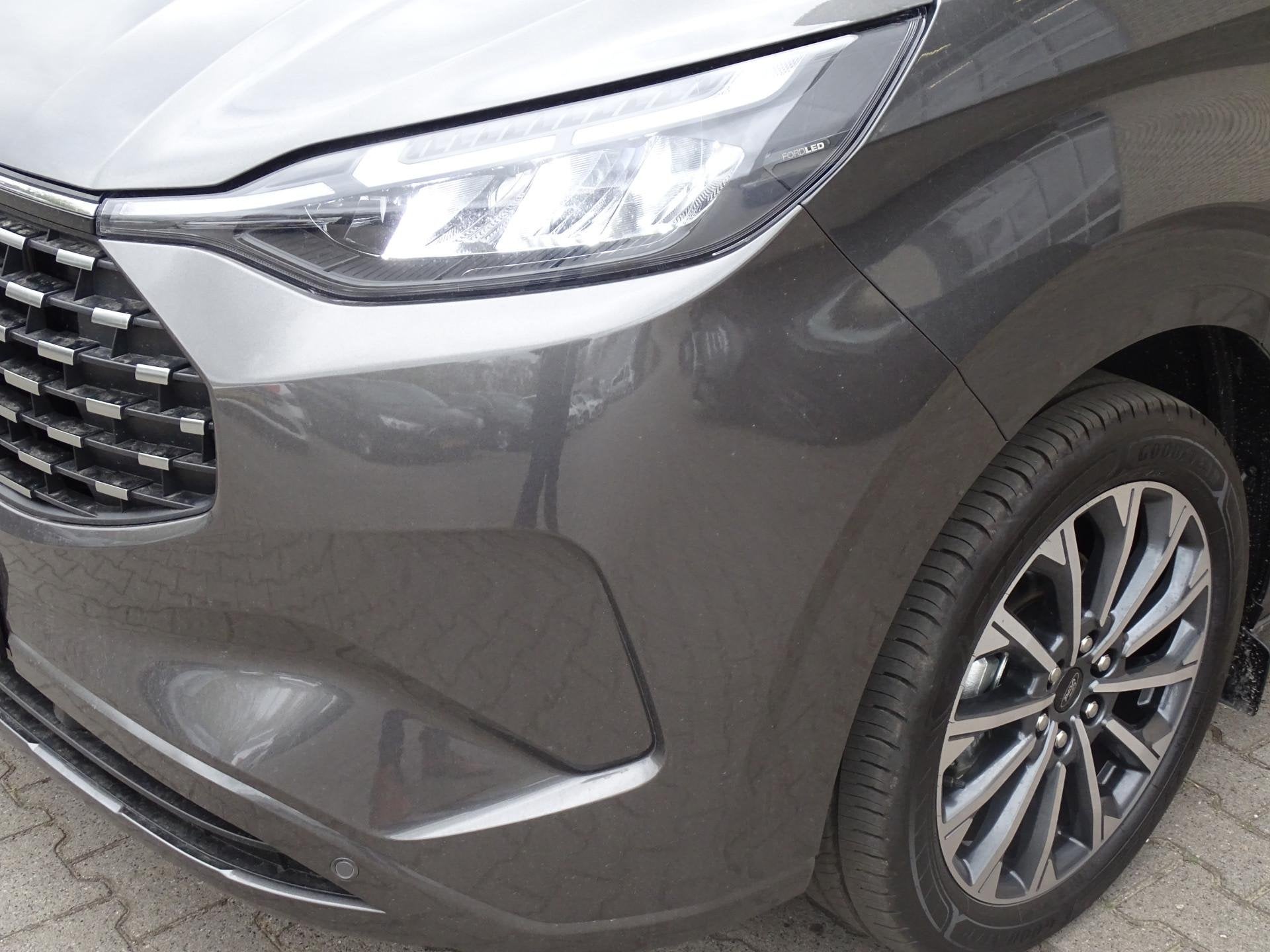 Ford Tourneo Custom 2.5 Plug-IN Hybrid 233 PK L2H1 Titanium, Auto's, 12 maanden, Gebruikt, Origineel Nederlands, Bedrijf