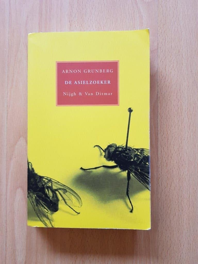 De asielzoeker - Arnon Grunberg - roman, Boeken, Ophalen of Verzenden, Zo goed als nieuw