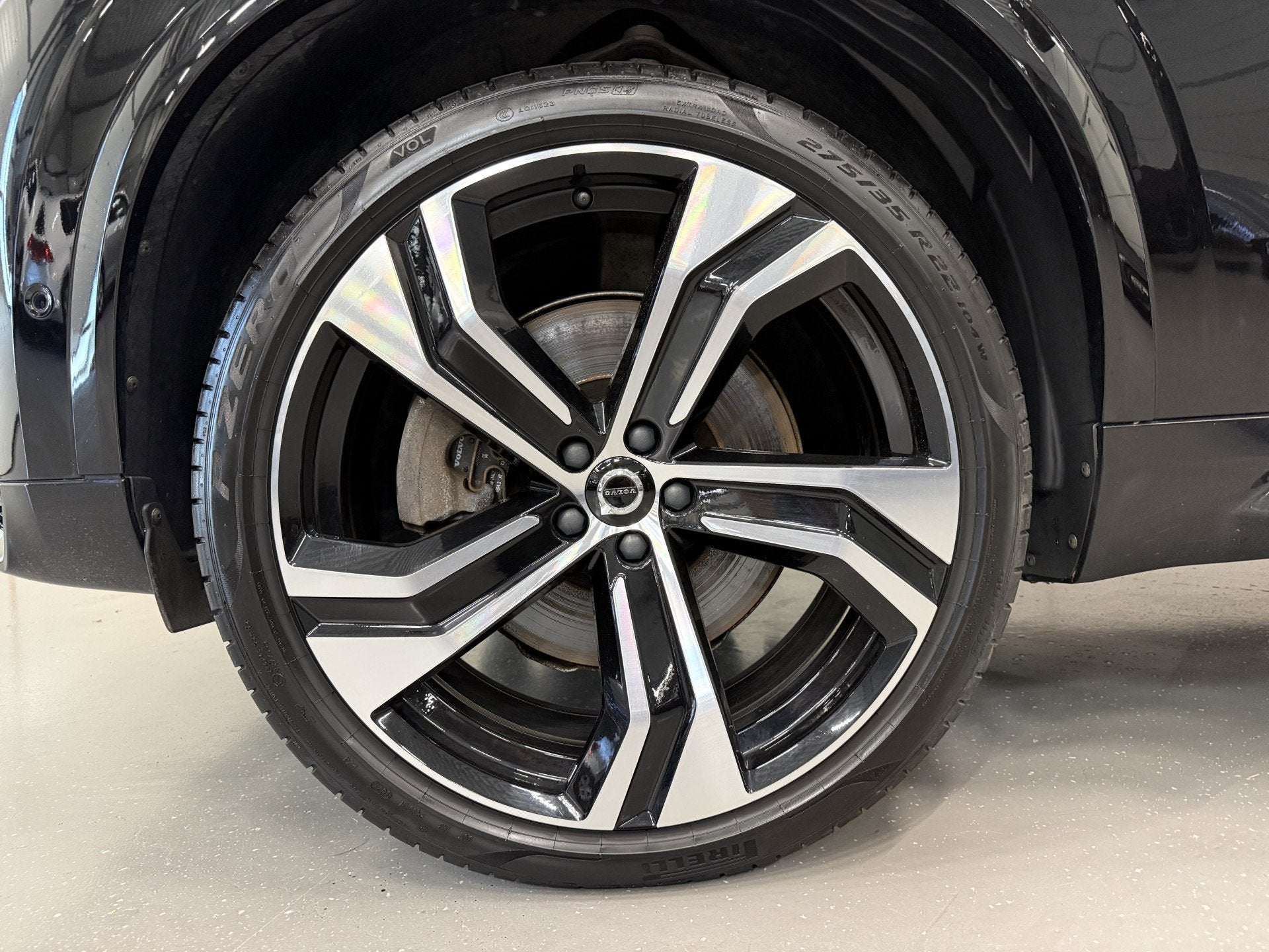 Foto 12 van Volvo XC90 T8 Recharge AWD R-Design PANO/B&W/TREKHAAK/360CAM