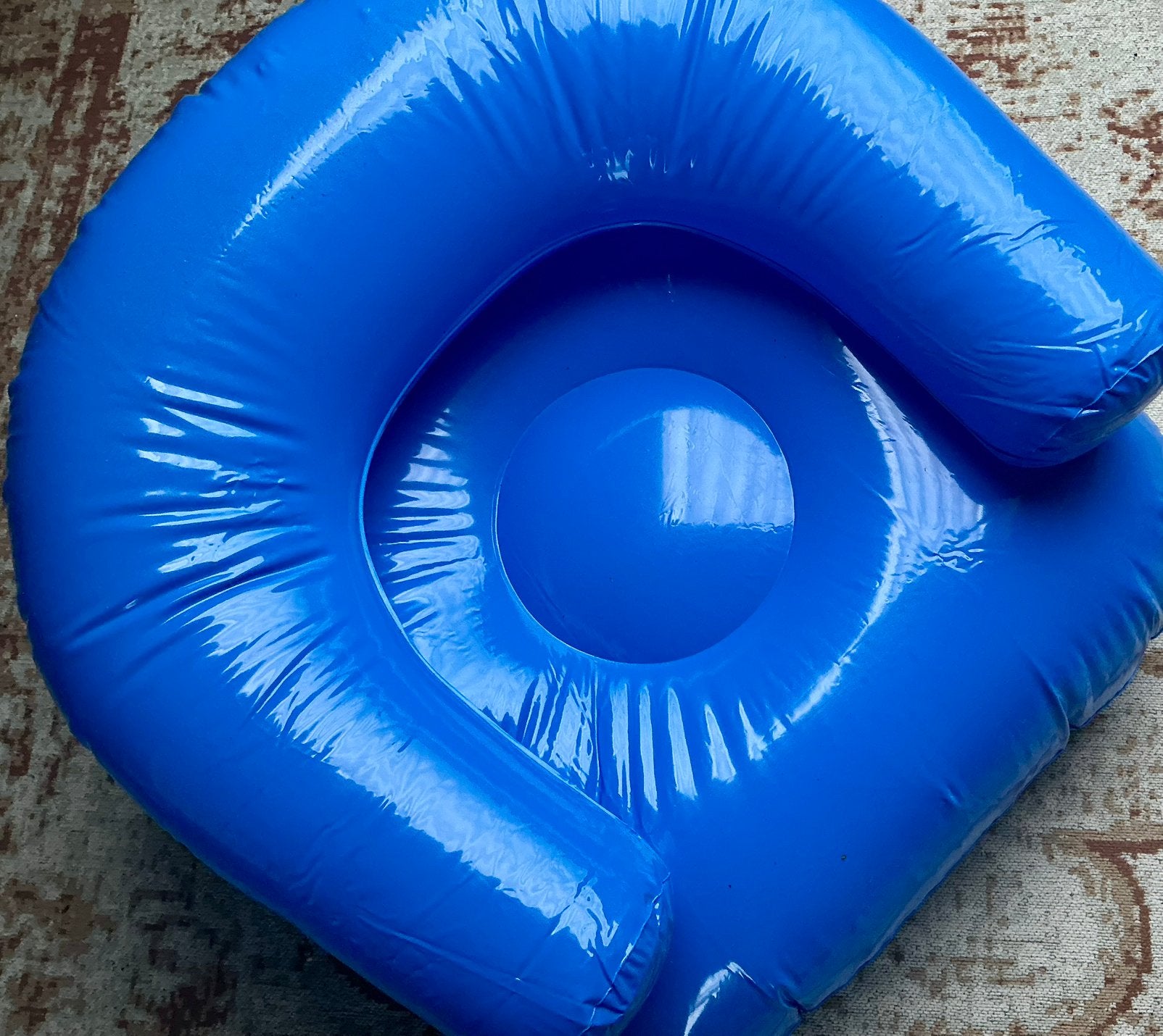 Opblaasbare stoel 70x70 en 45 hoog. Sexy pvc stoeltje kinky, Verzenden, Nieuw, Regenjas