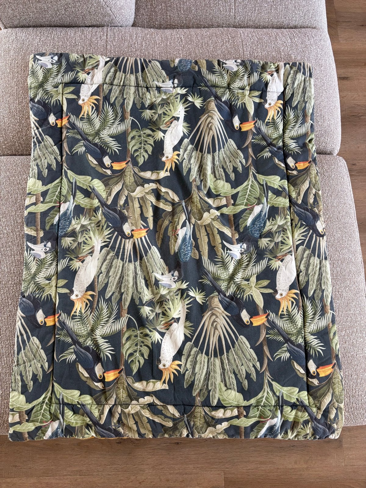 Boxkleed met jungle print en okergele achterkant 95x75cm, Ophalen of Verzenden, Zo goed als nieuw