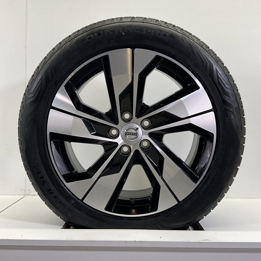VOLVO V60 CROSS COUNTRY VELGEN SET WINTERBANDEN 18 INCH *, 18 inch, Gebruikt, -, -