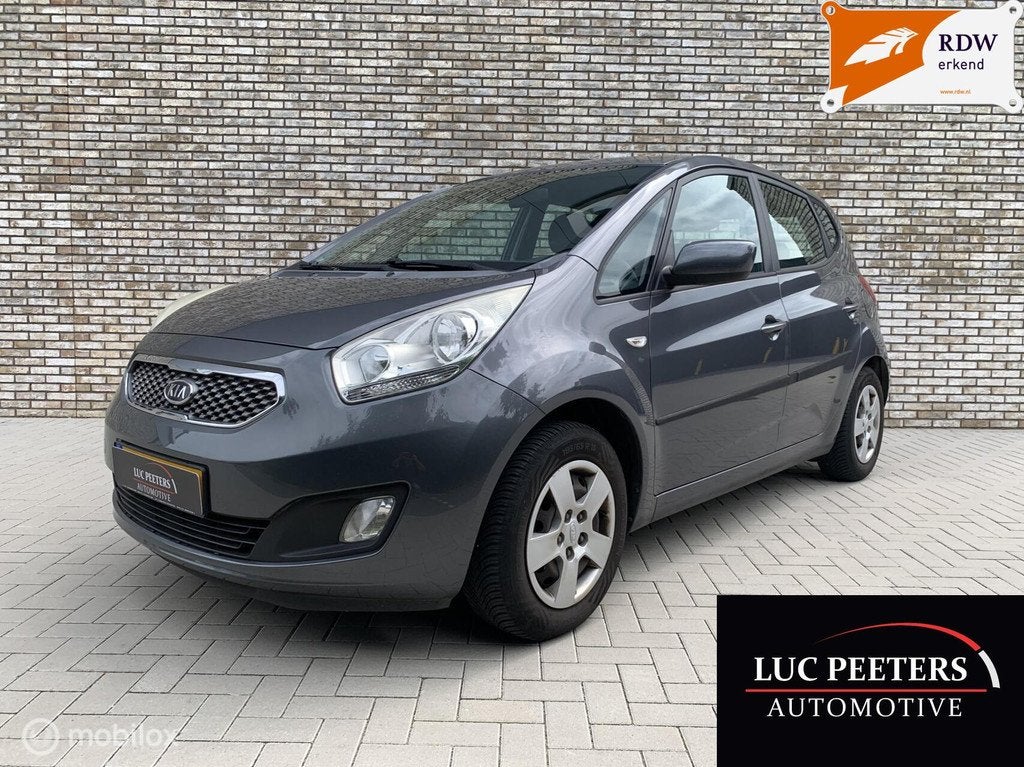 Kia Venga 1.4 CVVT Seven/NAP/AC/NAVI/CAM/CRUISE/APK-3-7-27!, Auto's, Kia, Voorwielaandrijving, Euro 5, Stof, Gebruikt