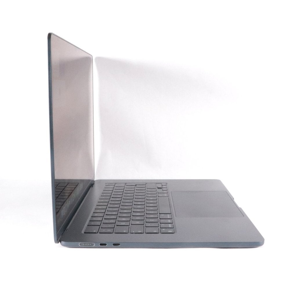 Foto 3 van MacBook Air 2023 M2 15'' 8GB 256GB (100%) - ZGAN
