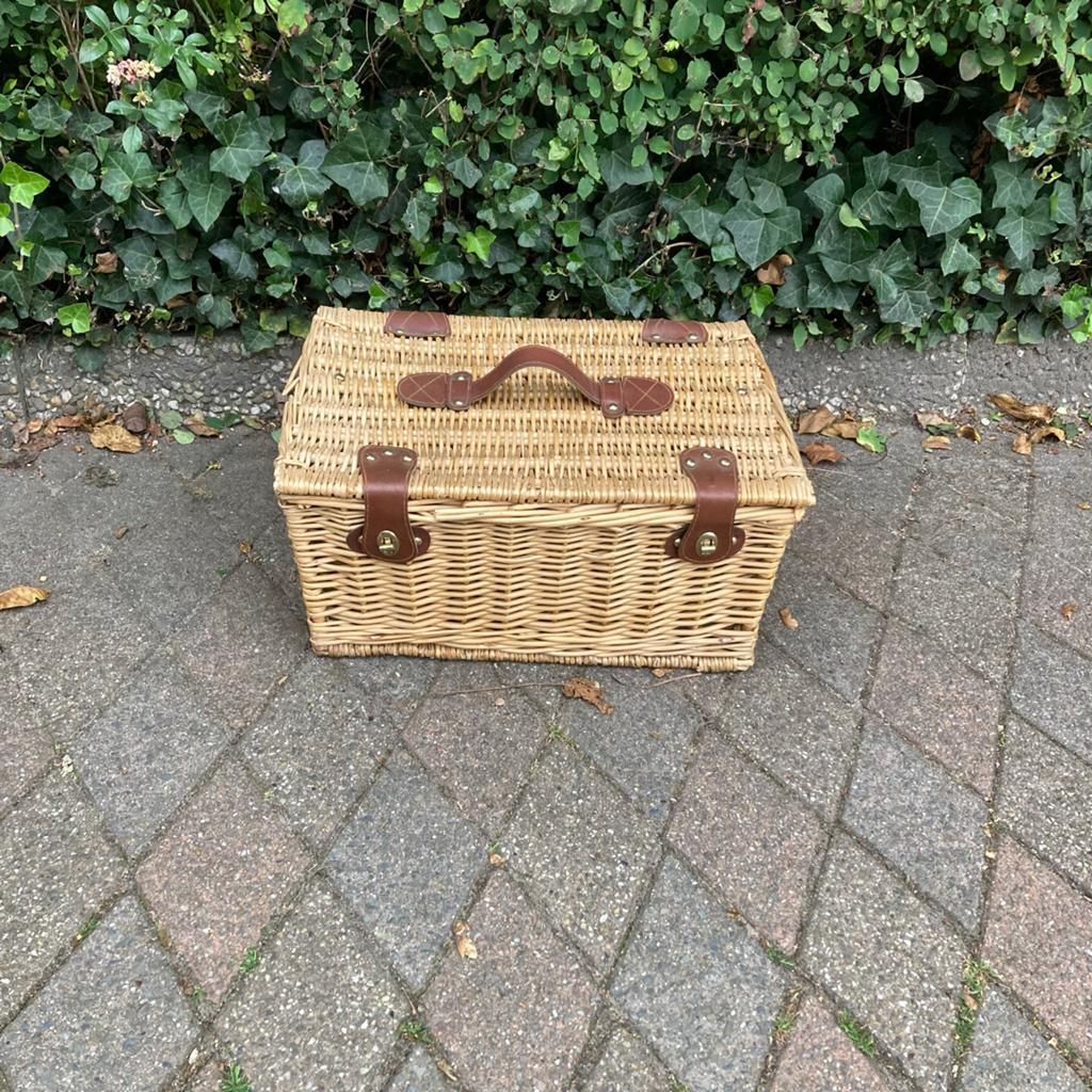 Rieten picknickmand met geruite voering, Ophalen of Verzenden