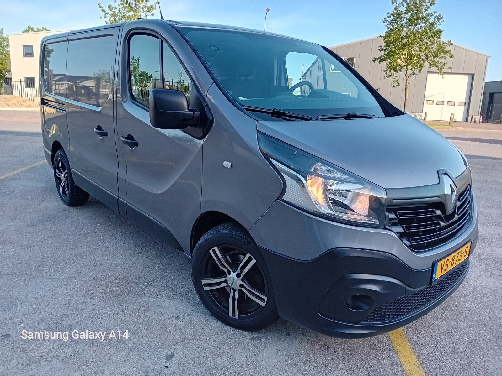 Renault Trafic GB 1.6 dCi 90pk L1h1 T27 2016, Voorwielaandrijving, Zwart, 4 cilinders, Renault