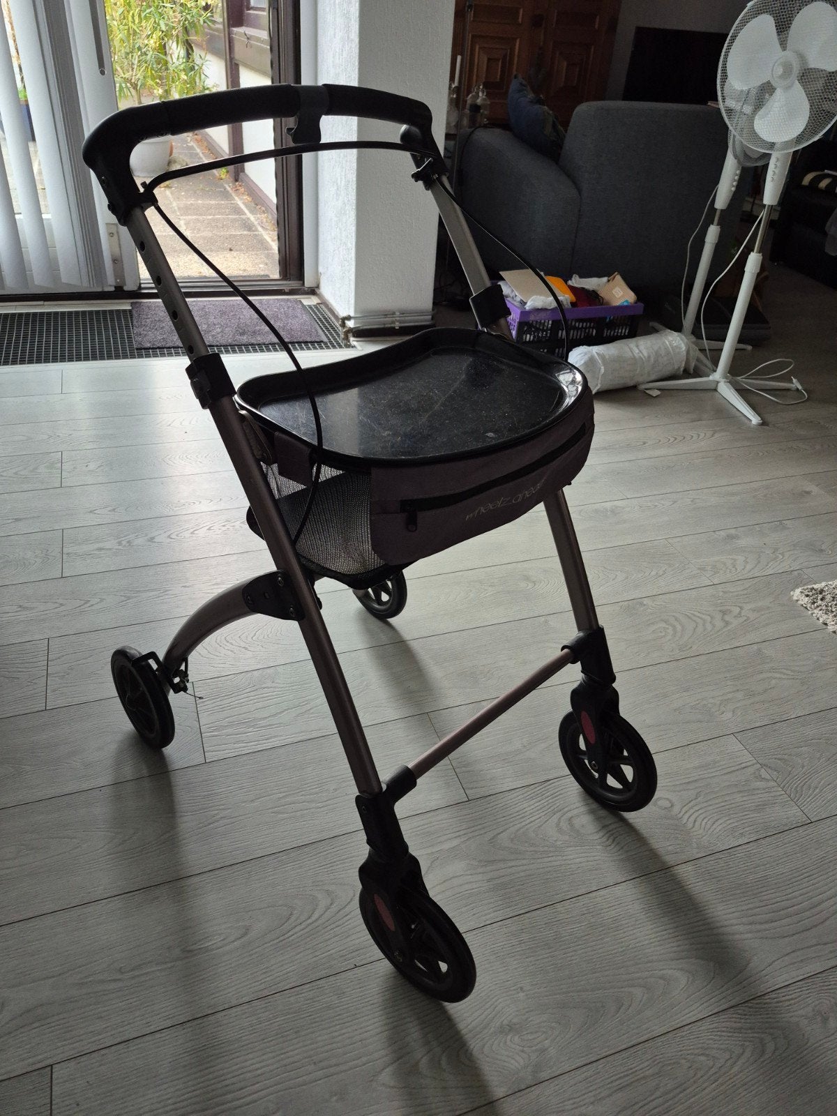binnen rollator, Diversen, Ophalen