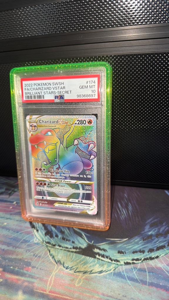 Charizard vstar rainbow psa 10, Ophalen of Verzenden, Zo goed als nieuw