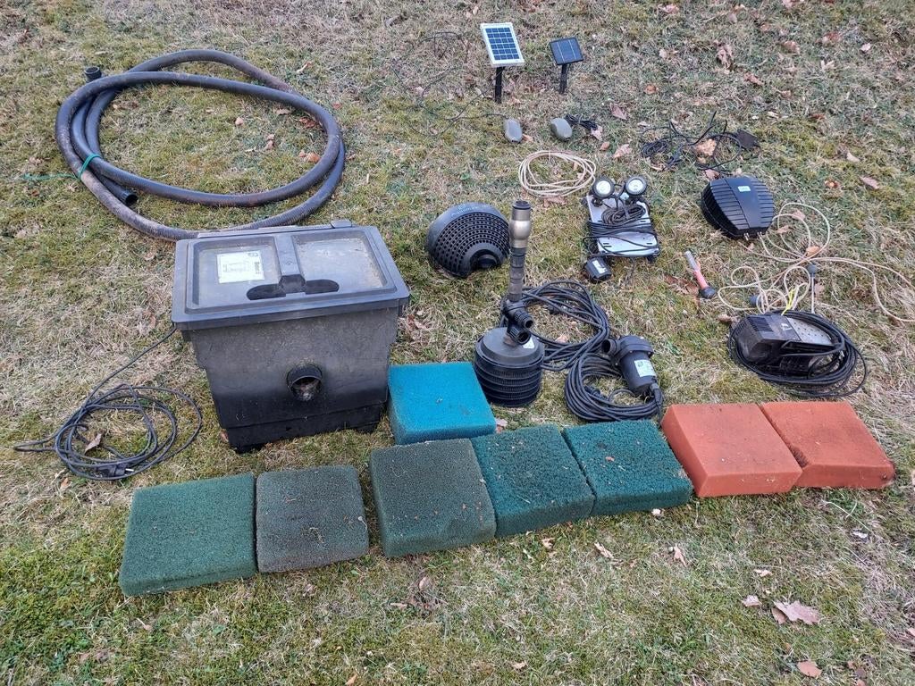 Vijverfilter met pomp en toebehoren, Tuin en Terras, Vijvers, Ophalen of Verzenden, Gebruikt