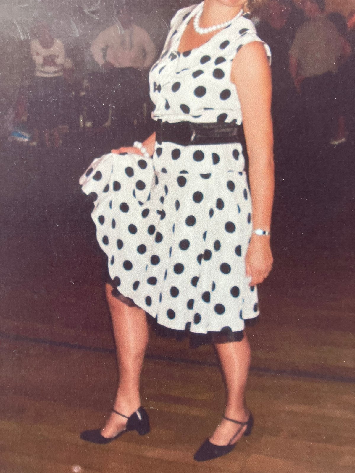 Mooie polkadot rock and roll jurk, wit/zwart met petticoat, Kleding | Dames, Ophalen of Verzenden, Zo goed als nieuw, Maat 42/44 (L)