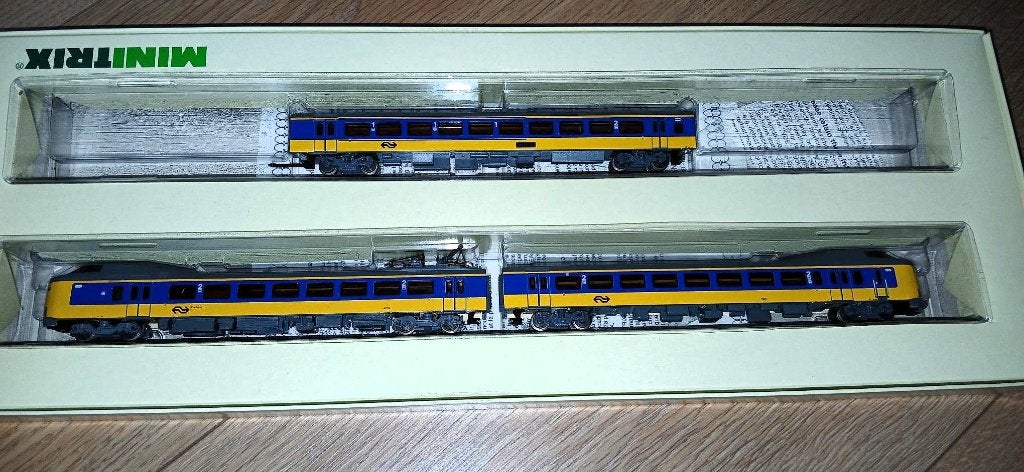 MINITRIX KOPLOPER, Treinset, Gelijkstroom, Trix, Analoog