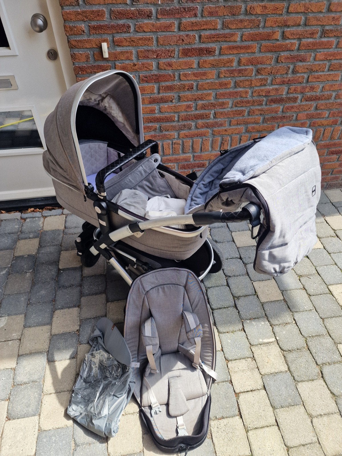 Nette Joolz Geo2 kinderwagen met accessoires, Kinderen en Baby's, Ophalen, Gebruikt, Overige merken, Regenhoes