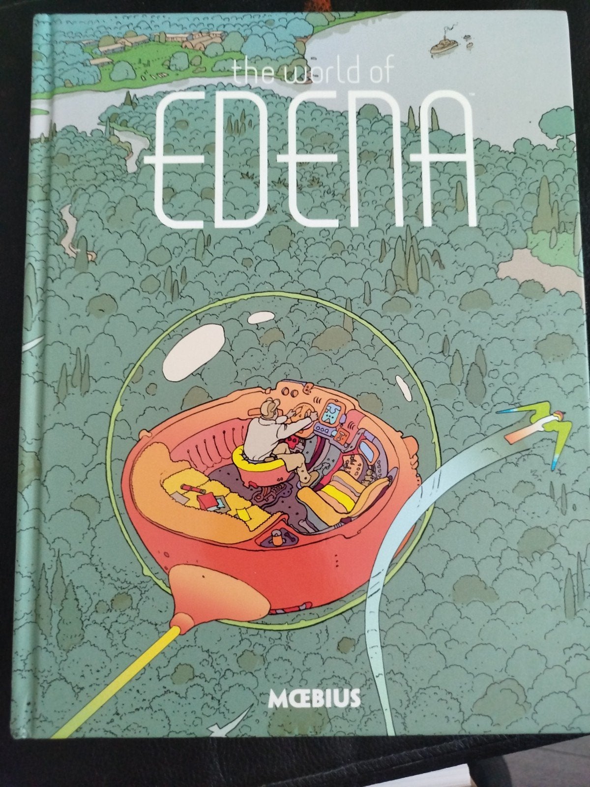 MOEBIUS WORLD OF EDENA HARDCOVER, Boeken, Eén stripboek, Ophalen of Verzenden, Zo goed als nieuw, Moebius