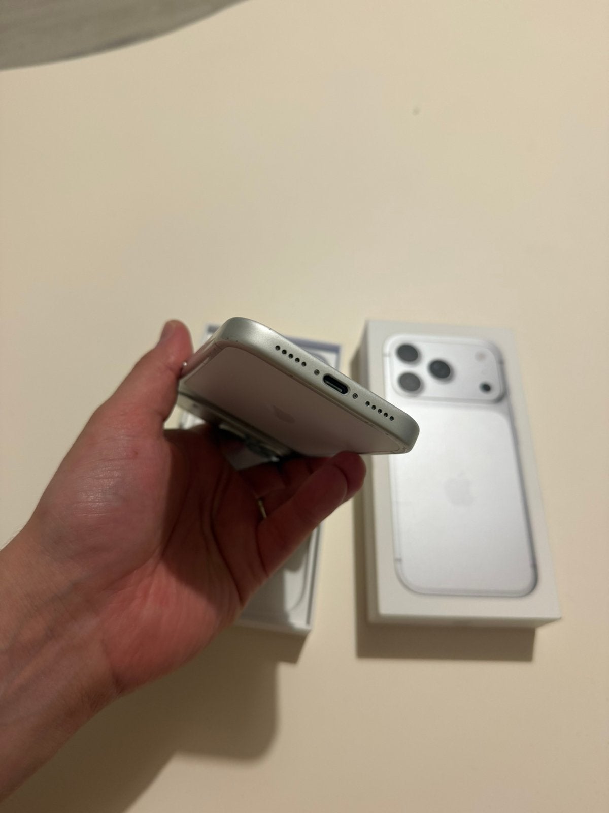 Foto 5 van iPhone 17 Pro 256GB - Met Doos | 92% Batterijconditie 🔋