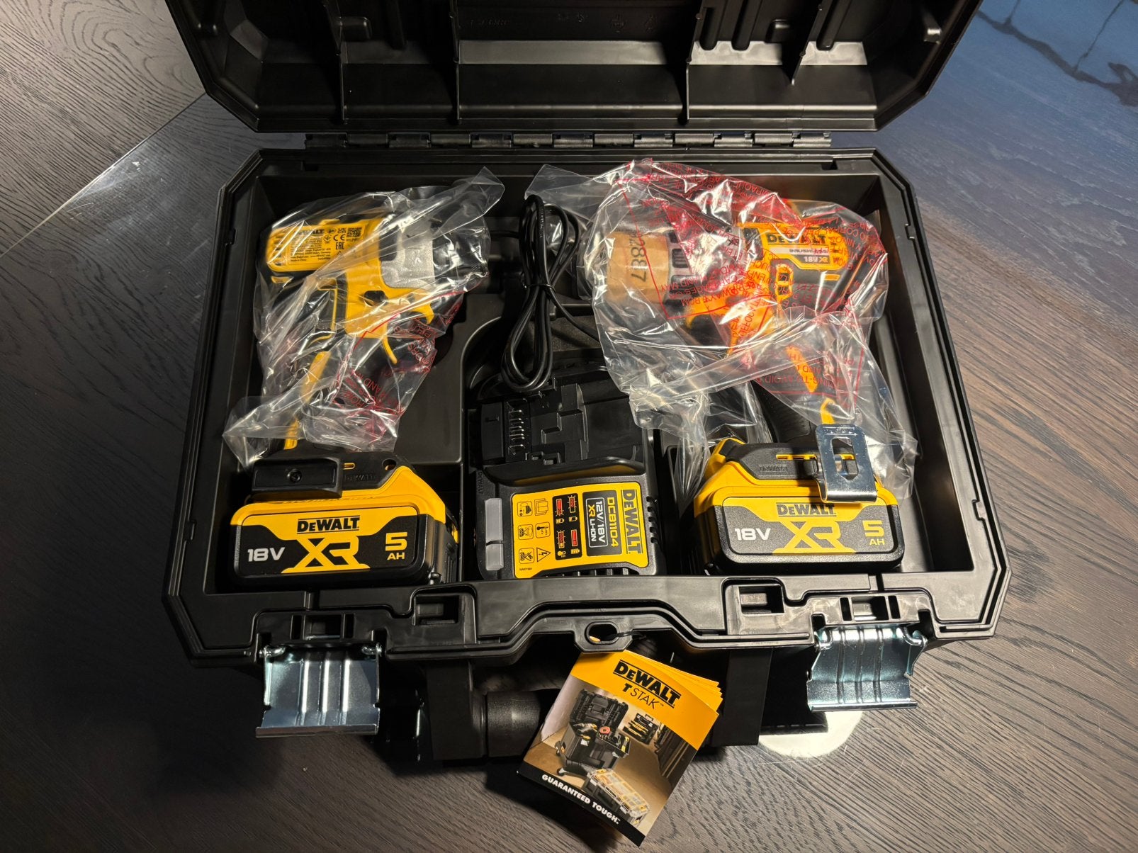 NIEUW! DeWalt DCK268P2T Combiset schroef & slagschoefmachine, Ophalen of Verzenden, Gevuld, Nieuw