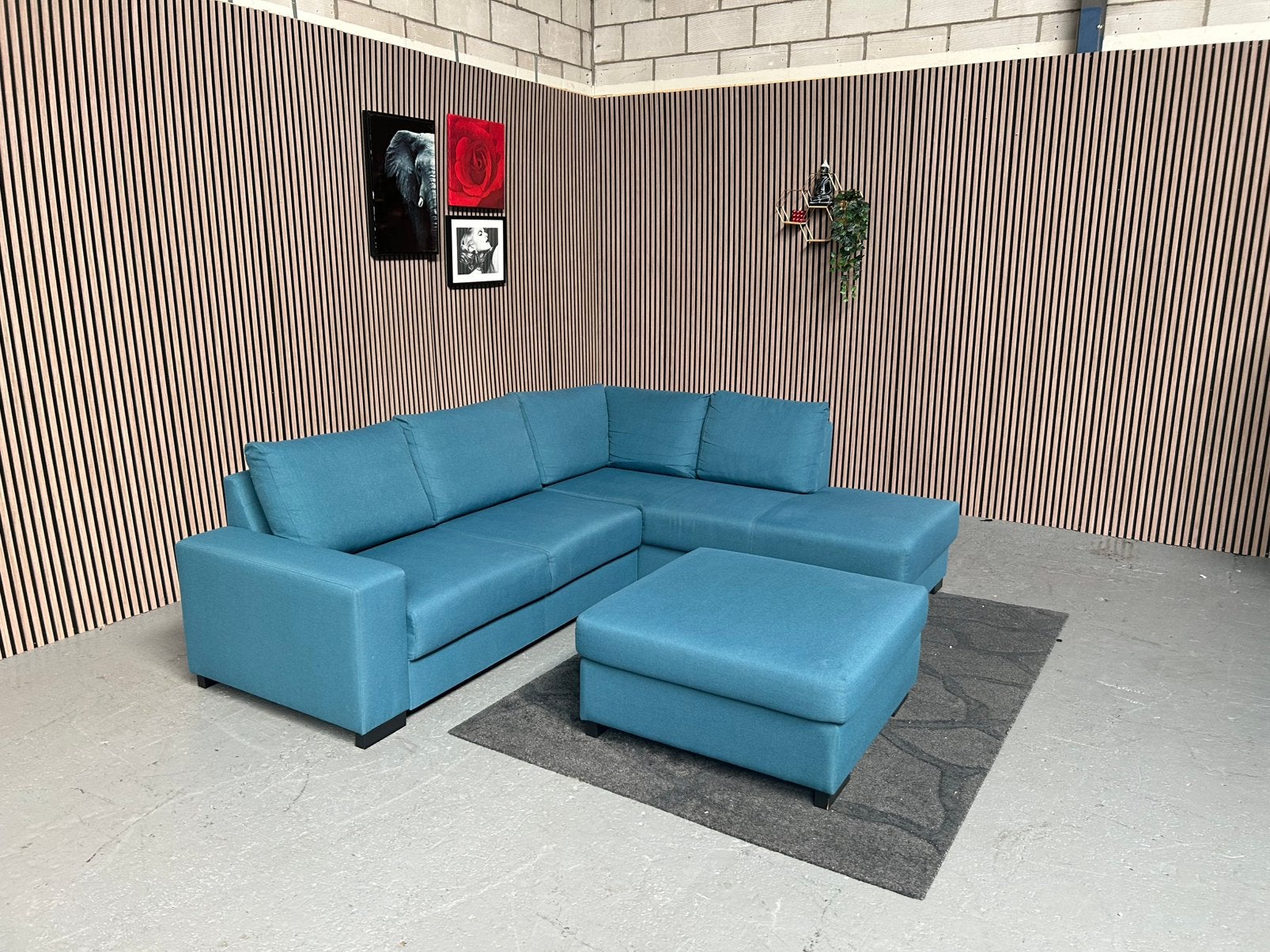 GRATIS LEVERING PETROL BLAUW HOEKBANK 265X210 GEREINIGD, Hoekbank hocker blauw, 250 tot 300 cm, Hoekbank, Ophalen of Verzenden