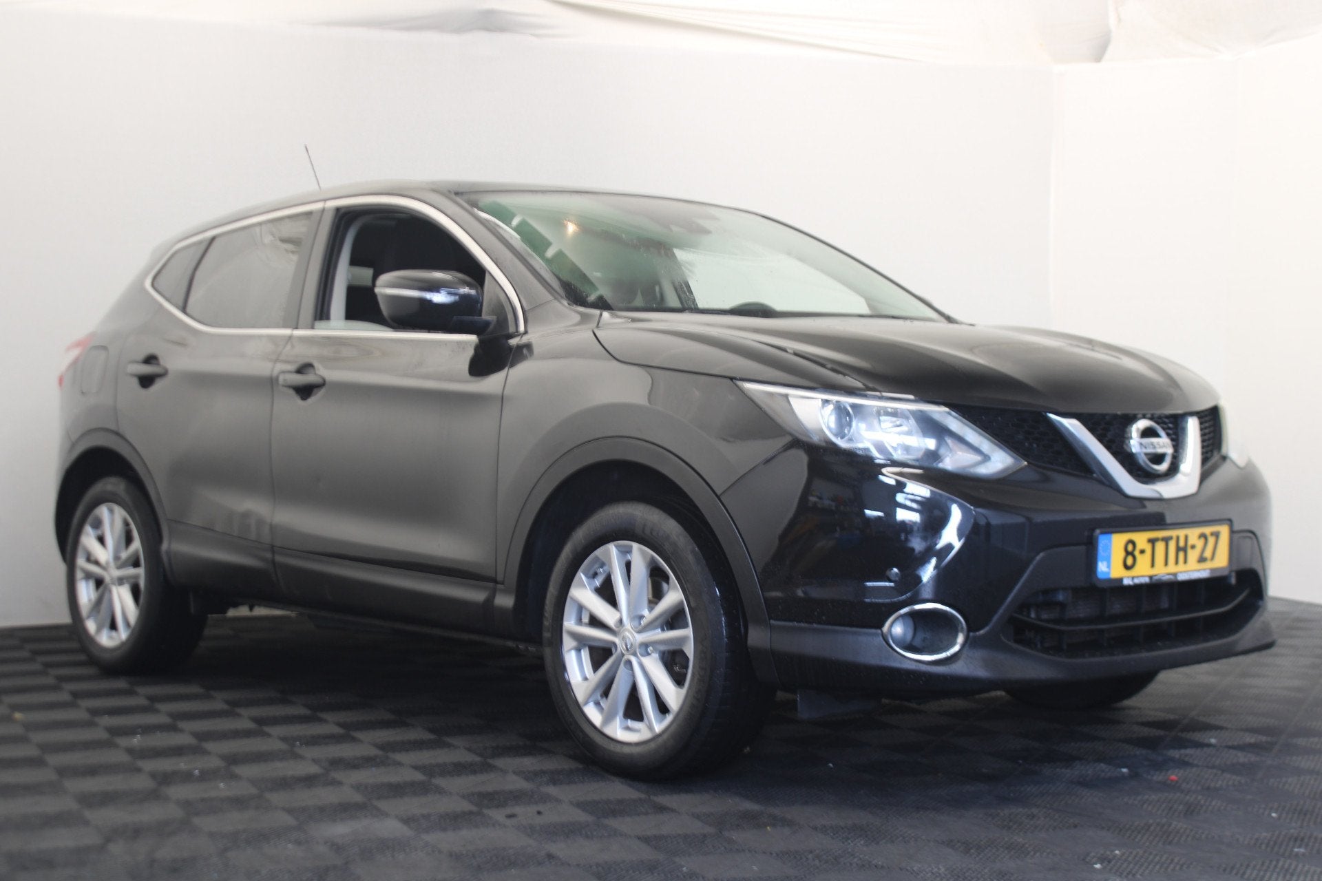 Nissan QASHQAI 1.2 Connect Edition |Pano|Camera| (bj 2014), Voorwielaandrijving, Euro 5, Stof, Gebruikt