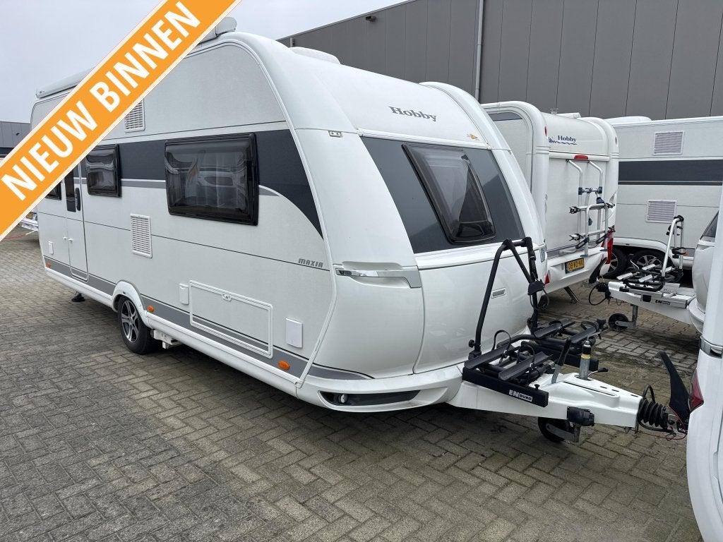 Hobby Maxia 495 UL, Caravans en Kamperen, Caravans, Rondzit, Hobby, Bedrijf, Kachel