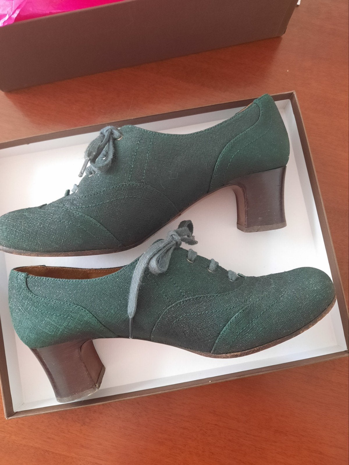 Prachtige Chie Mihara veterschoen 40 met hakje, Pumps, Overige kleuren, Verzenden, Gedragen