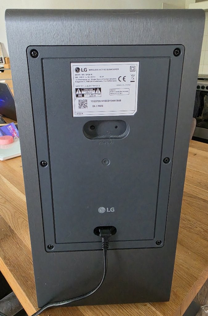 Foto 10 van LG-DS80QY Soundbar incl. LG SPQ8-S draadloze achter speakers