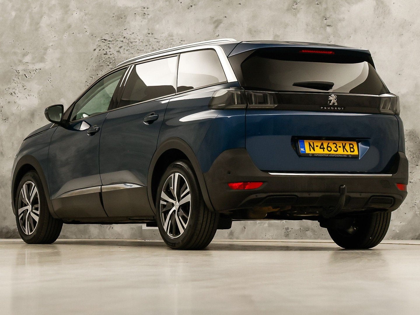 Peugeot 5008 1.2 PureTech Allure 7 Persoons Automaat (APPLE, Auto's, 12 maanden, Gebruikt, 1199 cc, Blauw