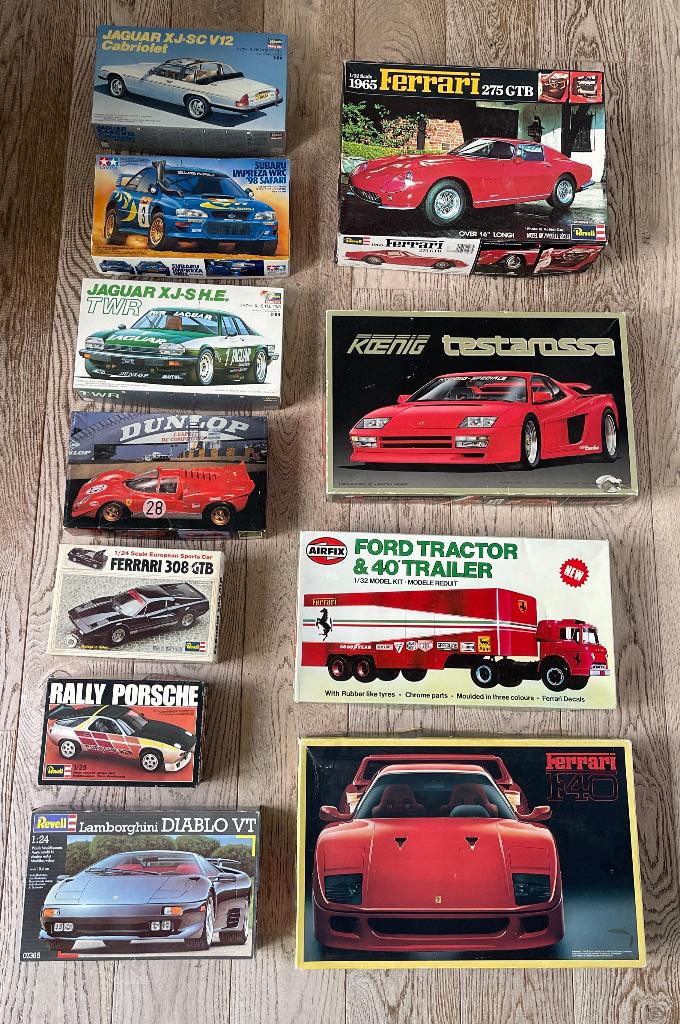 Diverse modellen Ferrari Lamborghini Porsche Jaguar Subaru, Hobby en Vrije tijd, Modelauto's | 1:24, Henschelstraße 20-30 32257 Bünde