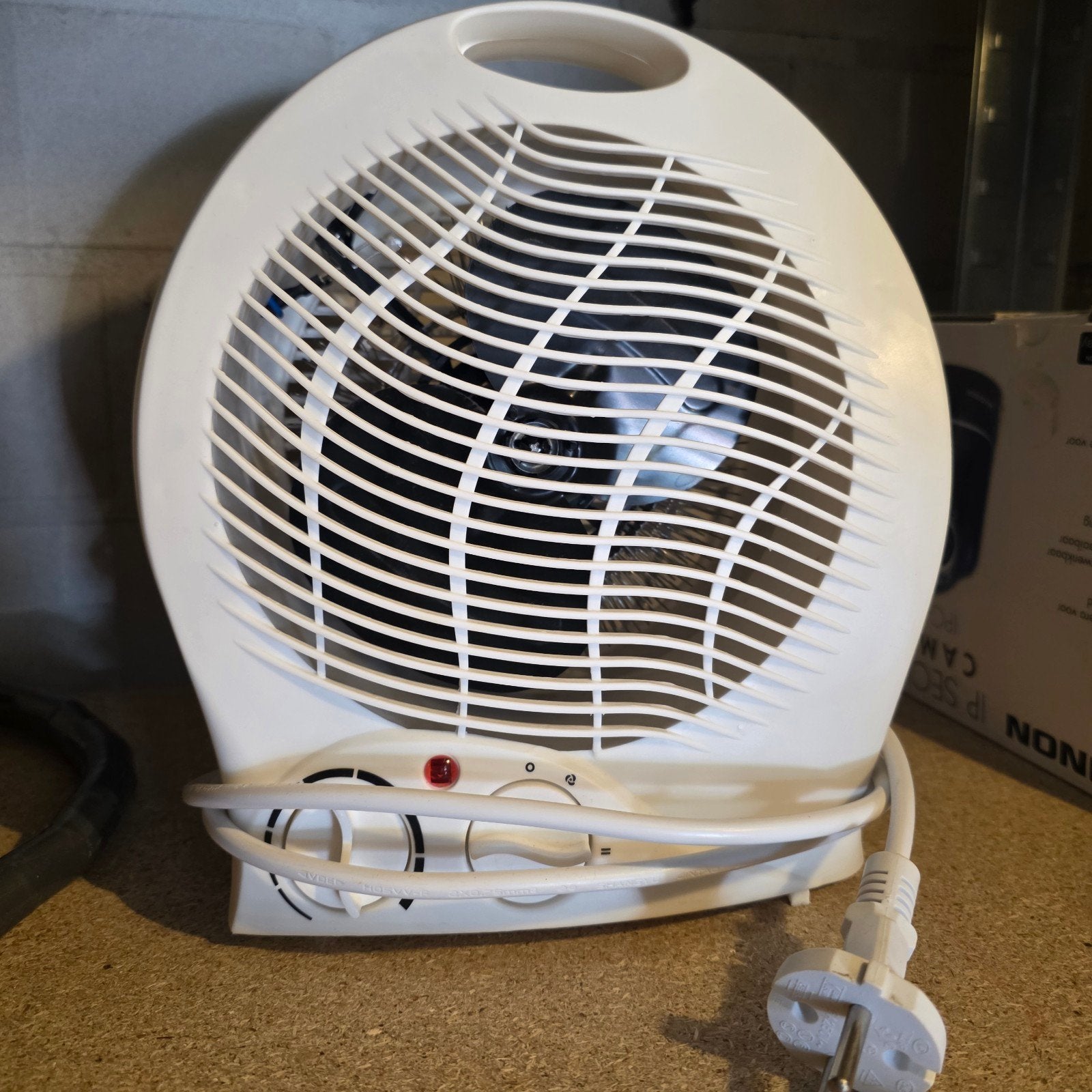 Compacte elektrische kachel/ventilator, Witgoed en Apparatuur, Ventilatoren, Ophalen of Verzenden